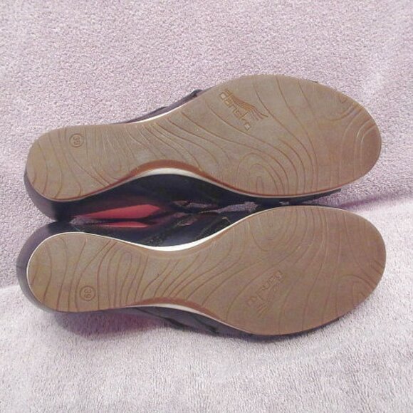 Dansko Vivian Gladiator Sandals Size 39 9 Black Leather Comfort Flat Open Toe - Picture 10 of 12